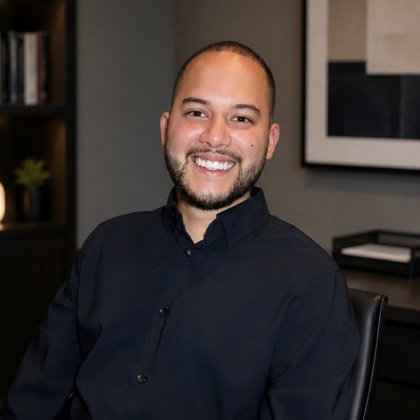 Victor Morales, client services and proposal review at Akros Strategy